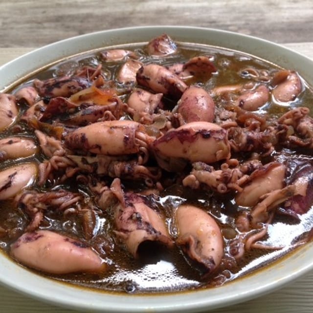 Adobong Pusit.